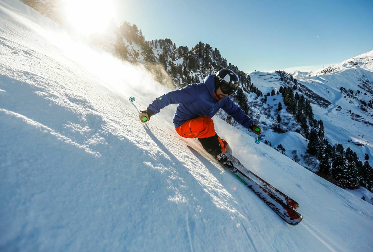 Online Ski Rental Mayrhofen Zillertal